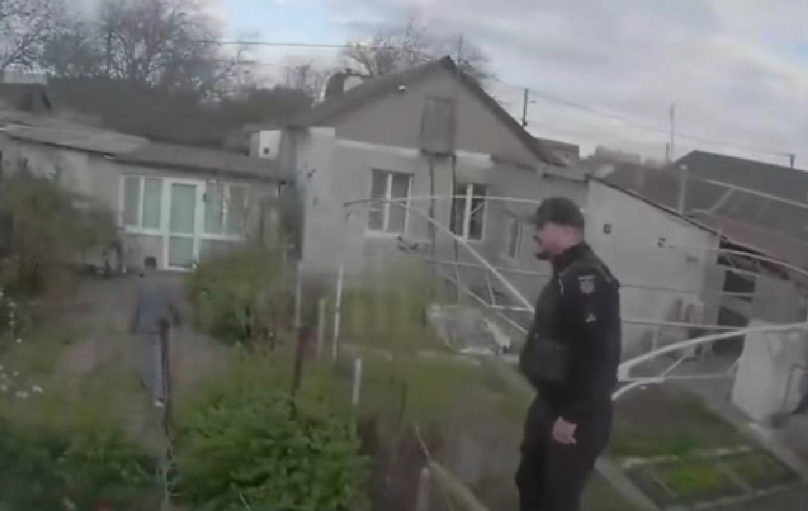 В Одесі на дитину напав озброєний чоловік