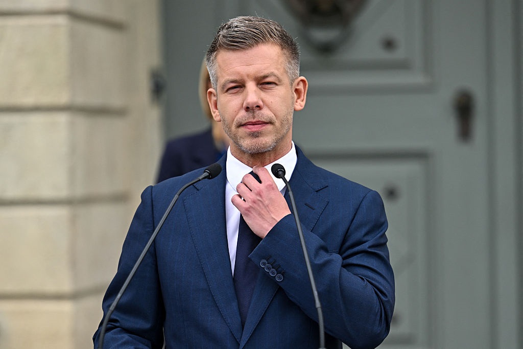 Мадяр назвав умову зустрічі з Зеленським